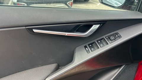 Kia Niro 1.6 GDi HEV 95kW (129CV) Drive