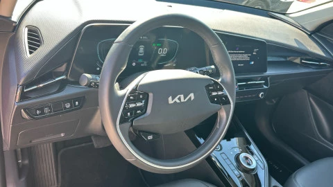 Kia Niro 1.6 GDi HEV 95kW (129CV) Drive
