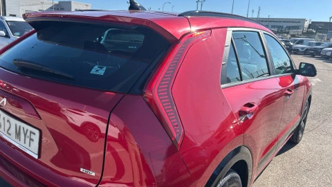 Kia Niro 1.6 GDi HEV 95kW (129CV) Drive