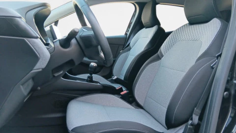 Renault Clio Evolution TCe 90 (67kw)