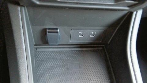 Renault Captur techno Eco-G 100cv (74 kW)