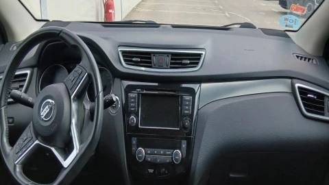 Nissan Qashqai DIG-T 103 kW (140 CV) E6D N-CONNECTA