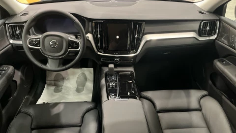 Volvo V60 T6 PHEV Recharge Plus Bright eAWD AT 257 kW (350 CV)