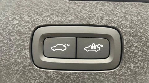 Volvo V60 T6 PHEV Recharge Plus Bright eAWD AT 257 kW (350 CV)