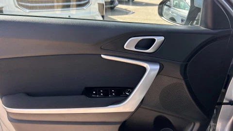 Kia Ceed 1.0 MHEV 74kW (100CV) Drive DCT