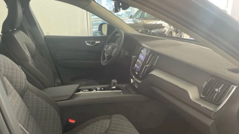 Volvo XC60 T6 Recharge Core AWD Auto 257 kW (350 CV)