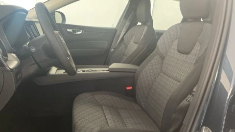 Volvo XC60 T6 Recharge Core AWD Auto 257 kW (350 CV)