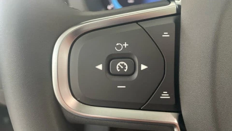 Volvo XC60 T6 Recharge Core AWD Auto 257 kW (350 CV)