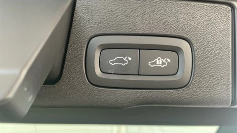 Volvo XC60 T6 Recharge Core AWD Auto 257 kW (350 CV)