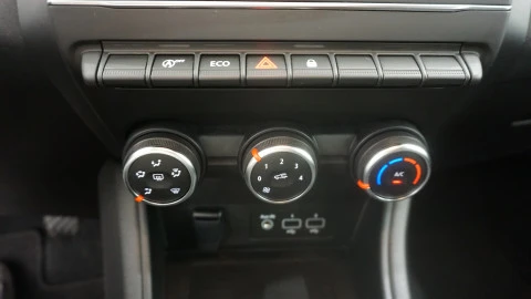 Renault Captur evolution TCe 67kW (90CV)