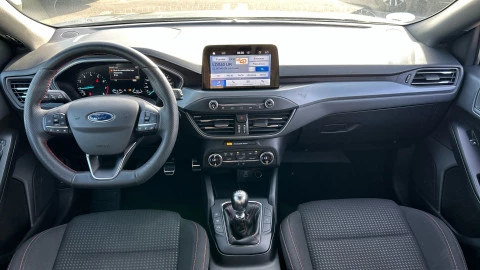 Ford Focus 1.0 Ecoboost MHEV 92kW ST-Line
