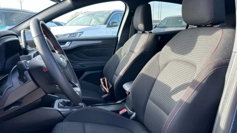 Ford Focus 1.0 Ecoboost MHEV 92kW ST-Line