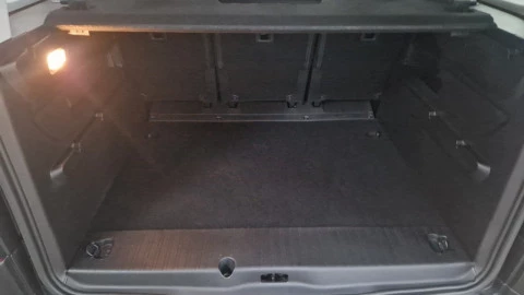 Peugeot Rifter Allure BlueHDi 100 S&S 6 Vel. MAN Long