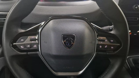 Peugeot Rifter Allure BlueHDi 100 S&S 6 Vel. MAN Long