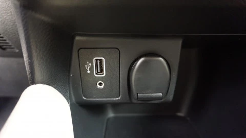 Nissan Micra IG-T 68 kW (92 CV) E6D-F N-Design Black