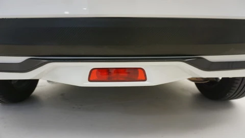 Nissan Micra IG-T 68 kW (92 CV) E6D-F N-Design Black