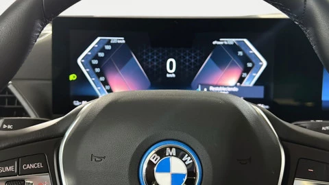 BMW i4 eDrive40