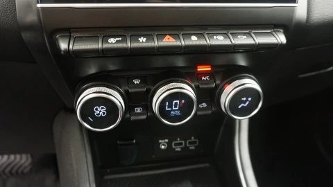 Renault Captur techno TCe 103 kW (140CV) GPF