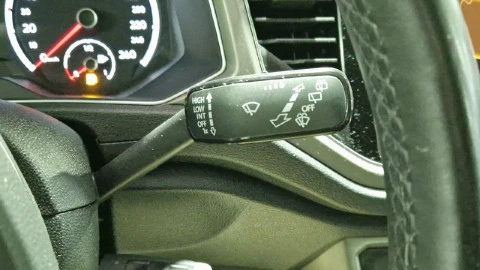 Volkswagen T-Roc Advance 2.0 TDI 85kW (115CV)