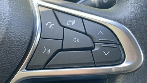 Renault Captur zen fast track E-Tech PHEV 117kW