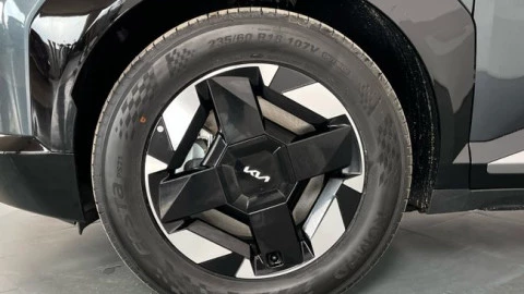 Kia EV5 Earth Long Range