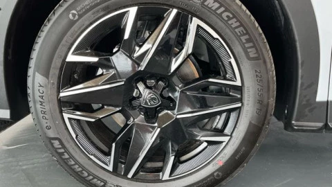 Peugeot 3008 Hybrid 1.2 107KW Allure eDCS6