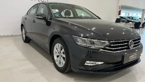Volkswagen Passat PASSAT BUSINESS 1.6 TDI 120CV 4P DSG