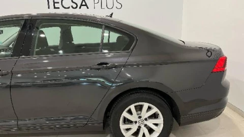 Volkswagen Passat PASSAT BUSINESS 1.6 TDI 120CV 4P DSG