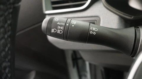 Renault Clio Evolution TCe 90 (67kw)