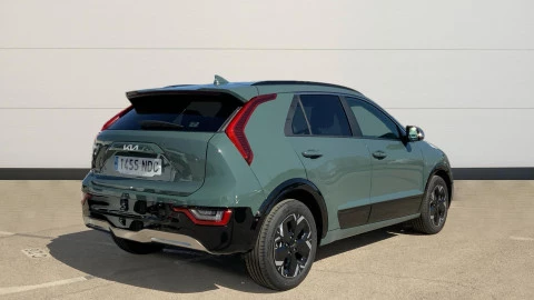 Kia e-Niro e-Niro 150kW Emotion (Long Range)