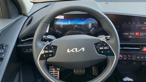 Kia e-Niro e-Niro 150kW Emotion (Long Range)