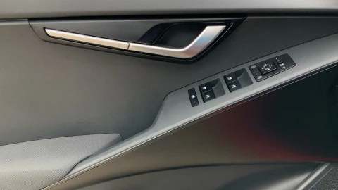 Kia Niro 1.6 GDi HEV 104kW (141CV) Concept