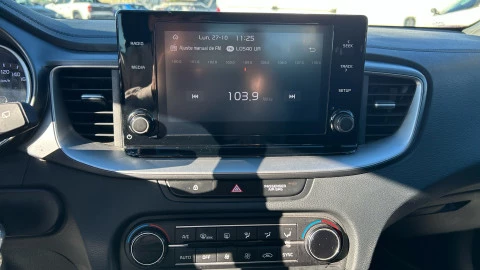 Kia Ceed 1.6 MHEV iMT 100kW (136CV) Drive