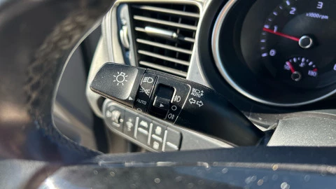 Kia Ceed 1.6 MHEV iMT 100kW (136CV) Drive