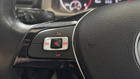 Volkswagen Polo Advance 1.0 TSI 70kW (95CV)