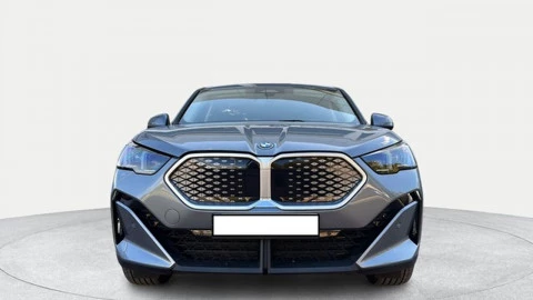 BMW iX2 eDrive20