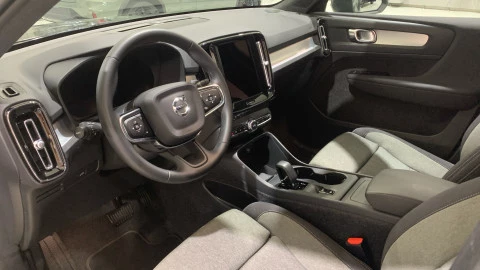 Volvo XC40 2.0 B3 G Core Auto