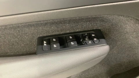 Volvo XC40 2.0 B3 G Core Auto