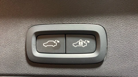 Volvo XC40 2.0 B3 G Core Auto