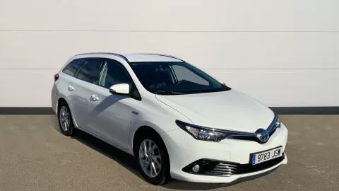 Toyota Auris 1.8 140H Active Touring Sports