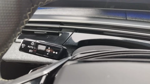 Peugeot 5008 Hybrid 1.2 107KW GT eDCS6