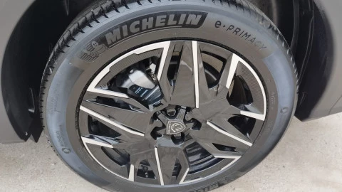 Peugeot 5008 Hybrid 1.2 107KW GT eDCS6