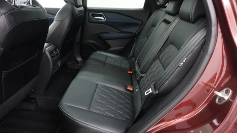 Nissan Qashqai DIG-T 116kW mHEV CVT Tekna