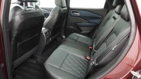Nissan Qashqai DIG-T 116kW mHEV CVT Tekna