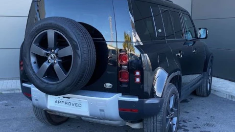 Land Rover Defender 3.0D I6 250 SE 110 Auto 4WD MHEV