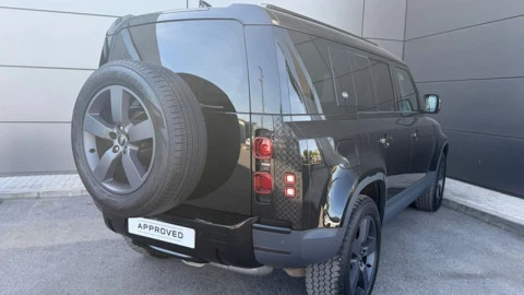 Land Rover Defender 3.0D I6 250 SE 110 Auto 4WD MHEV