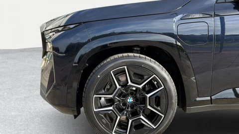 BMW XM XM 50e 350 kW (476 CV)
