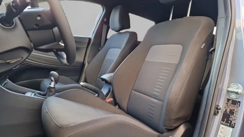 Hyundai Bayon 1.0T 66kW (90CV) Black Line