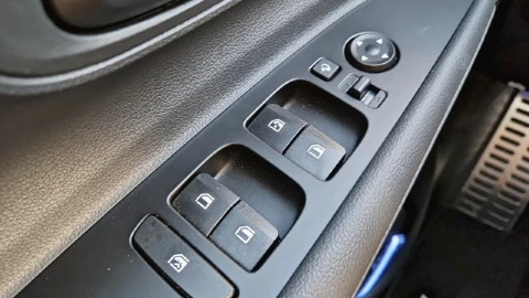 Hyundai Bayon 1.0T 66kW (90CV) Black Line