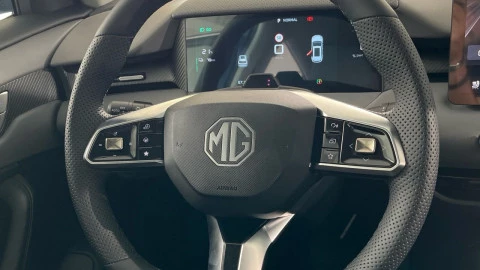 MGS5 EV 49kWh Comfort